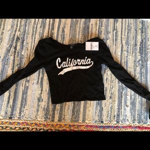 Cropped black California long sleeve tee
